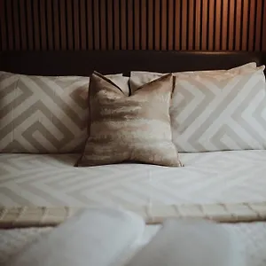 Bed & Breakfast 16 Pilrig, Edinburgh